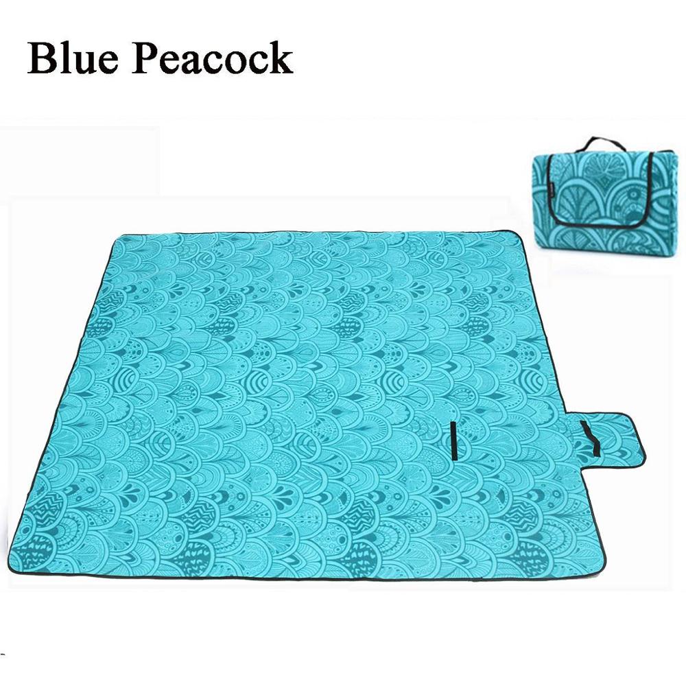UltraComfort: Thickened, Waterproof Outdoor Picnic / Camping Mat