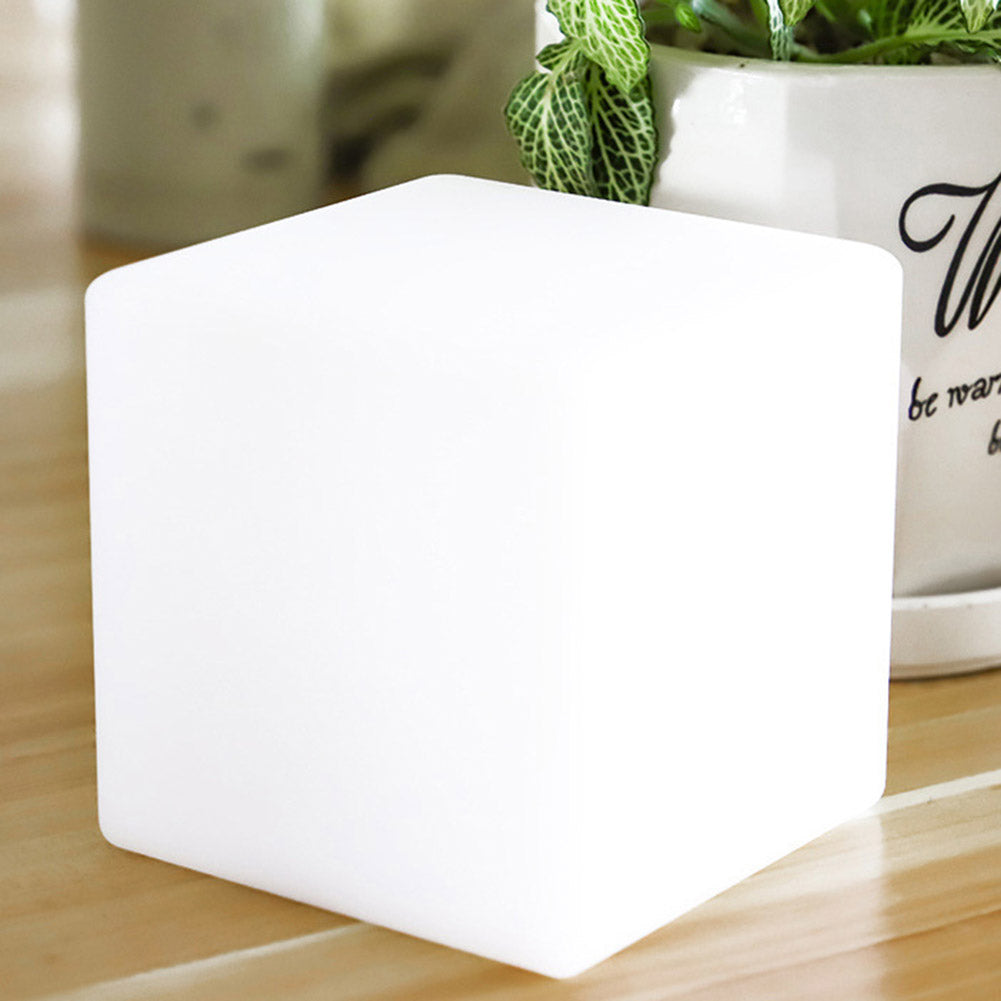 LuminCube: Modern LED Square Atmosphere Lamp